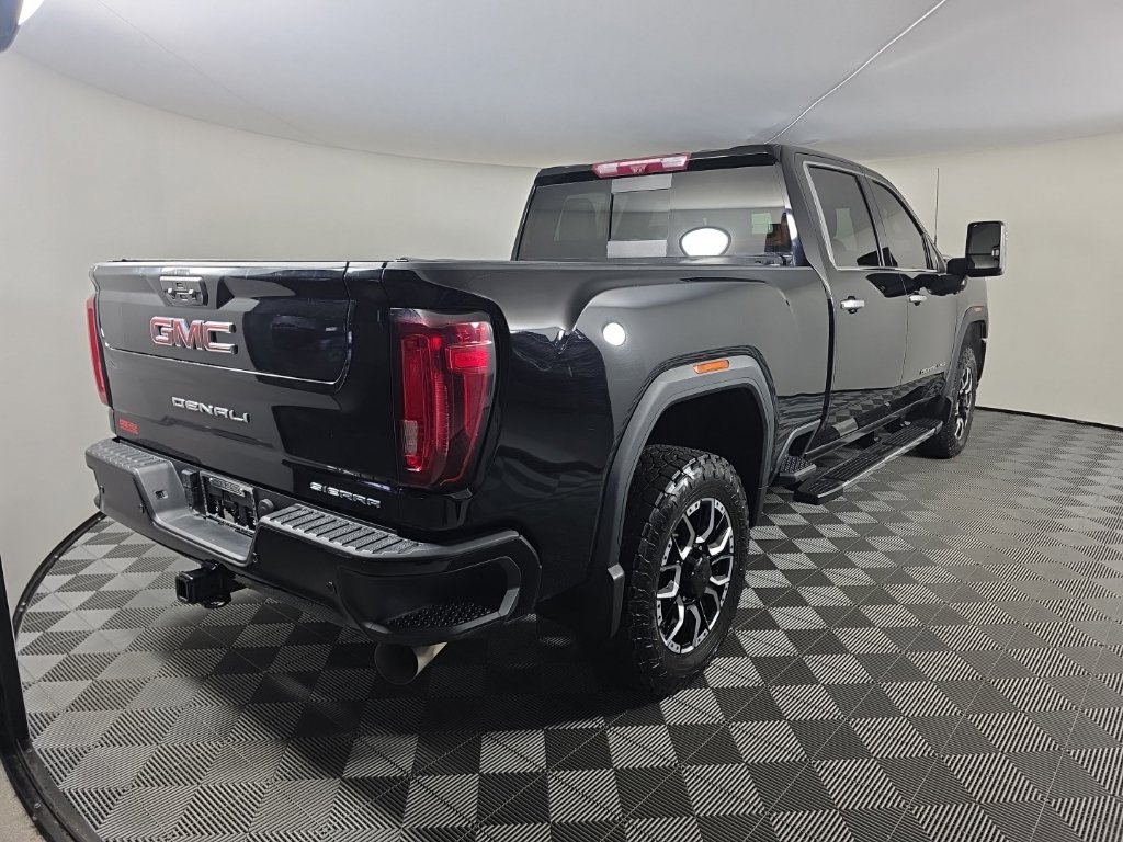 Used 2023 GMC Sierra 2500 Denali w/ Denali Ultimate Package AWD/4WD image 5