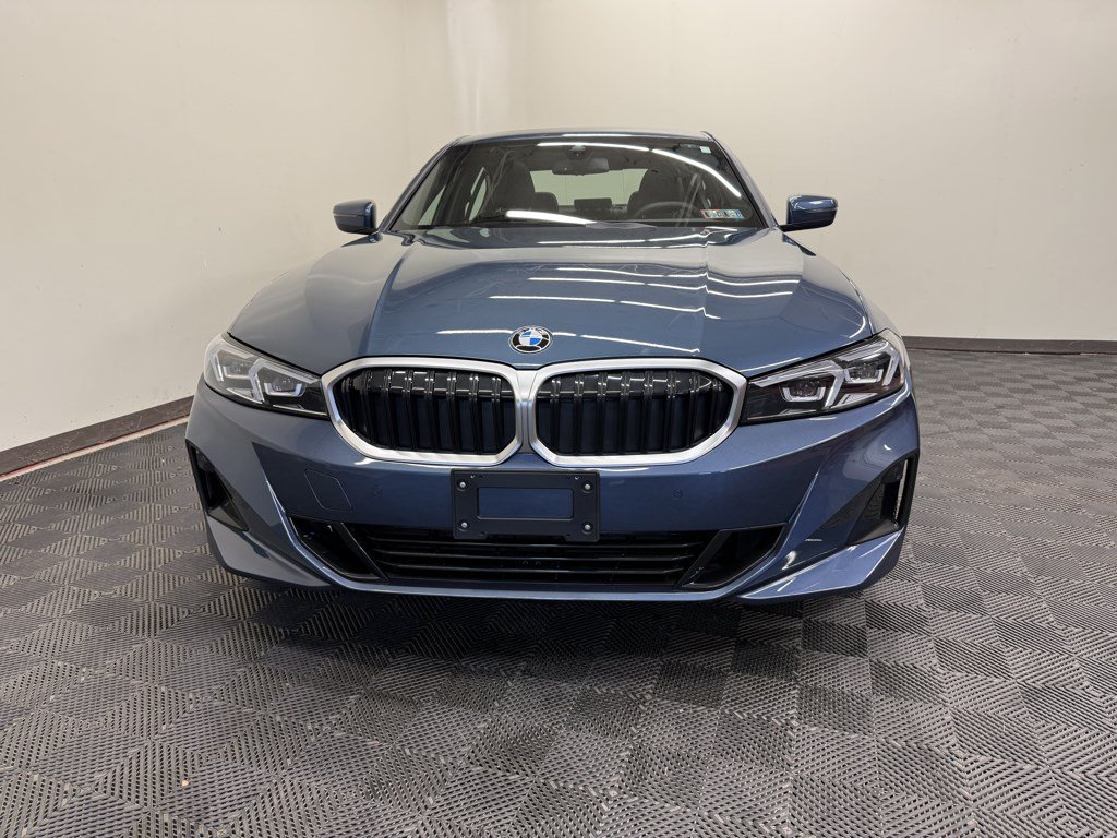 Used 2025 BMW 330i xDrive Sedan w/ Convenience Package AWD/4WD image 13