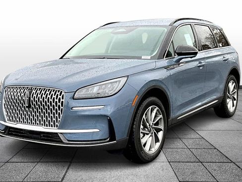 New 2026 Lincoln Corsair Premiere image 2