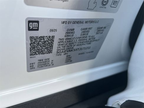 New 2026 Buick Enclave Preferred image 29