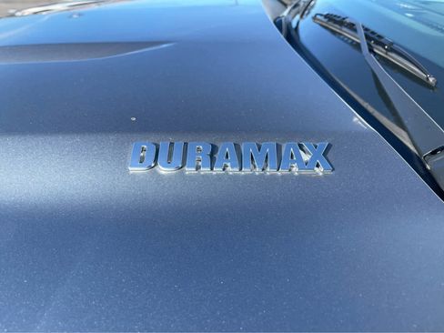 Used 2021 Chevrolet Silverado 1500 LTZ w/ LTZ Premium Package image 11