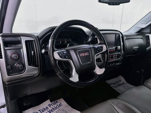 Used 2014 GMC Sierra 1500 SLT w/ SLT Crew Cab Value Package AWD/4WD image 9