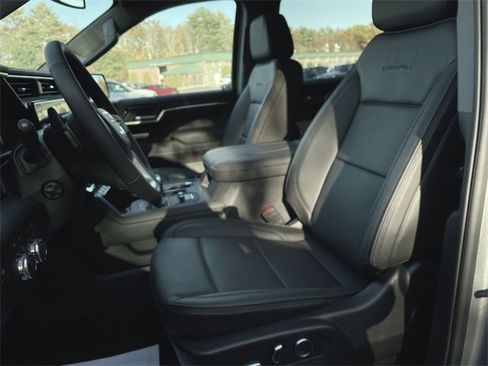 New 2026 GMC Sierra 1500 Denali image 28