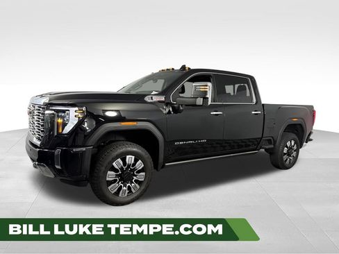 Used 2024 GMC Sierra 3500 Denali w/ Denali Reserve Package AWD/4WD image 1