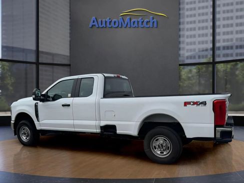 Used 2024 Ford F250 XL w/ FX4 Off-Road Package AWD/4WD image 8