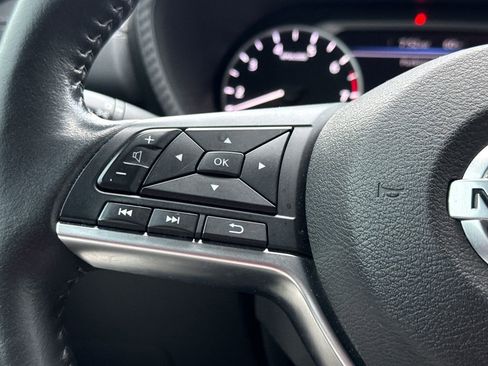 Used 2023 Nissan Sentra SV w/ All-Weather Package image 23