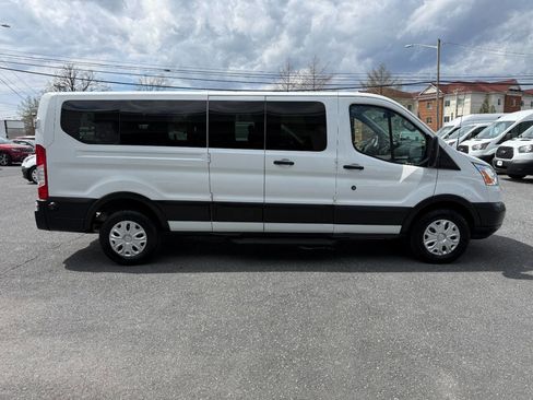 Used 2019 Ford Transit 350 XLT image 37