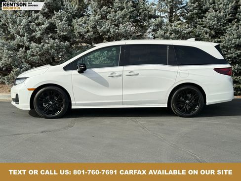 Used 2025 Honda Odyssey Sport-L image 4