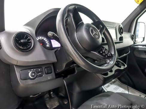 Used 2019 Mercedes-Benz Sprinter 170 Cargo w/ Driver Convenience Package image 12