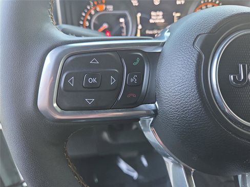 Used 2024 Jeep Wrangler Sahara w/ Technology Group image 18