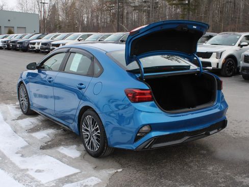 Certified 2023 Kia Forte GT-Line image 7