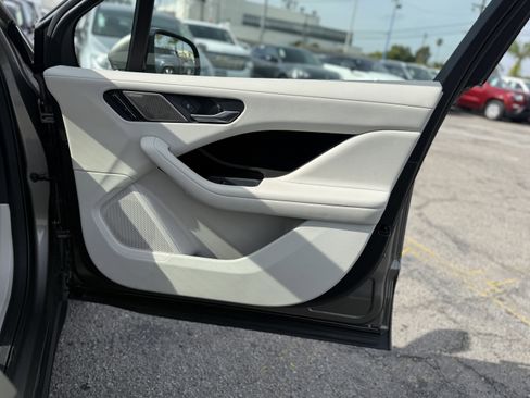 Used 2020 Jaguar I-PACE S image 27