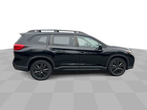 Used 2022 Subaru Ascent Onyx Edition image 10