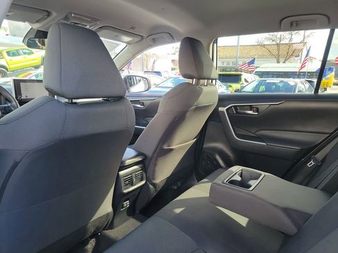 Used 2024 Toyota RAV4 XLE image 14