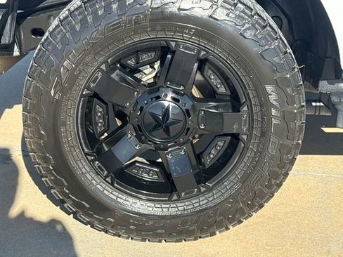 Used 2023 Ford Bronco Outer Banks image 10