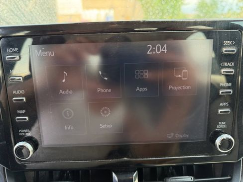 Used 2020 Toyota Corolla LE FWD image 21
