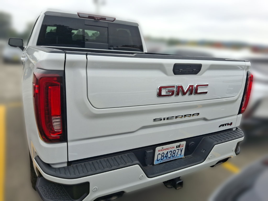 Used 2020 GMC Sierra 1500 AT4 w/ AT4 Premium Package AWD/4WD image 10