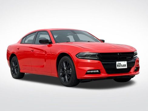 Used 2023 Dodge Charger SXT w/ Blacktop Package AWD/4WD image 9