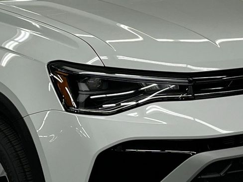 New 2025 Volkswagen Taos SE image 41