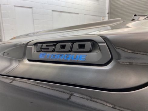 New 2025 RAM 1500 Big Horn w/ Night Edition image 9