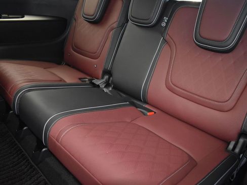 New 2026 INFINITI QX80 Autograph w/ Premium Cargo Package image 17