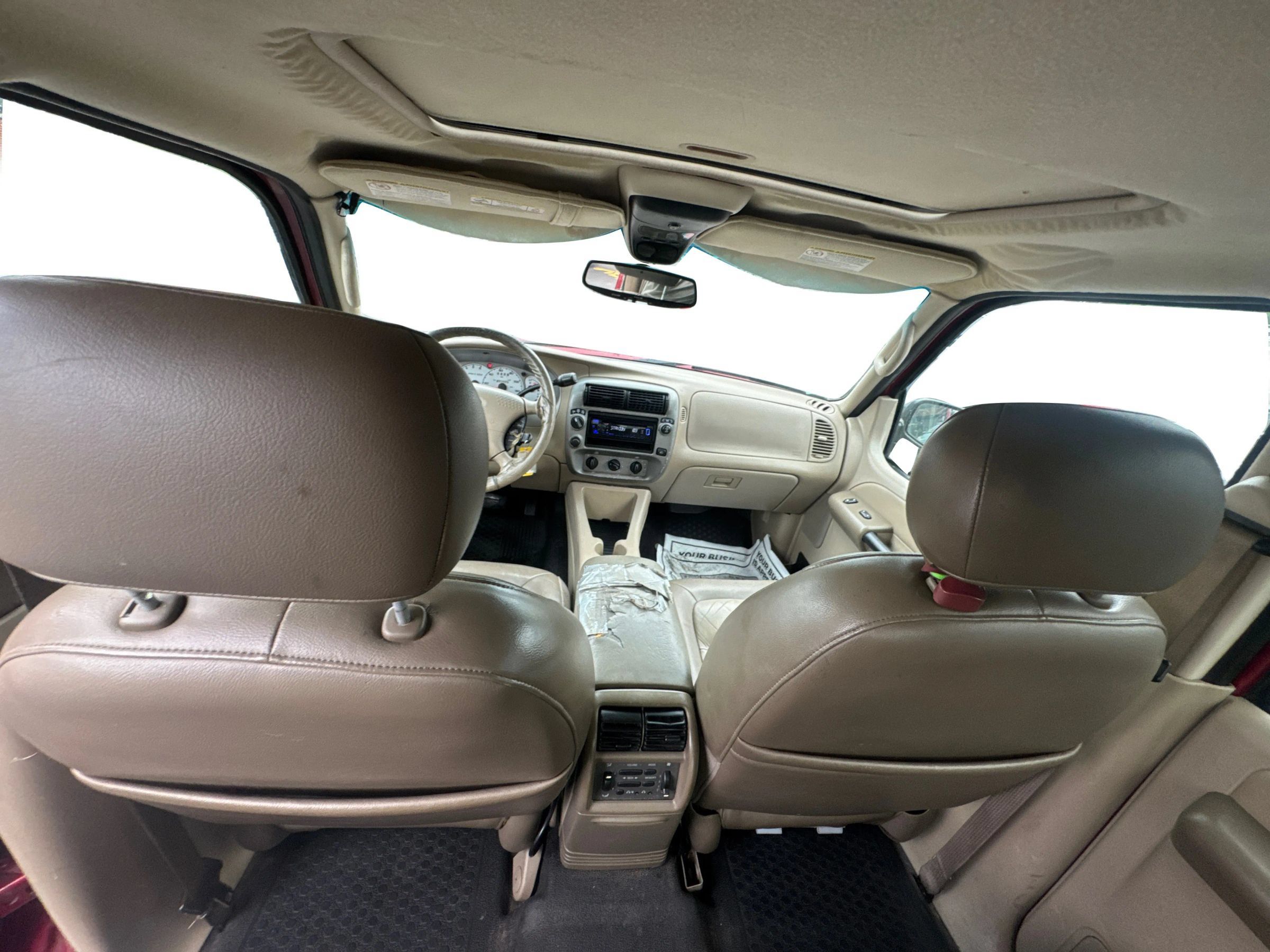 Used 2003 Ford Explorer Sport Trac XLT AWD/4WD image 23