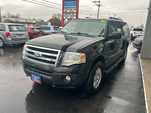 Used 2014 Ford Expedition EL XL image 2