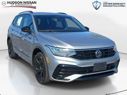 Used 2023 Volkswagen Tiguan SE R-Line
