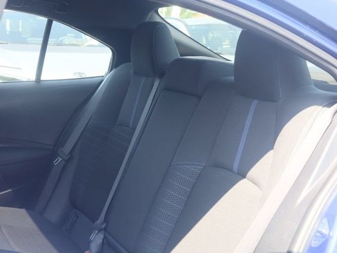 Used 2020 Toyota Corolla SE w/ SE Premium Package FWD image 27