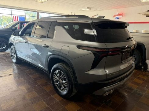 New 2026 Chevrolet Traverse LT w/ LPO, Floor Liner Package FWD image 2