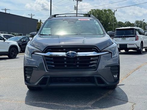 Used 2023 Subaru Ascent Limited AWD/4WD image 8