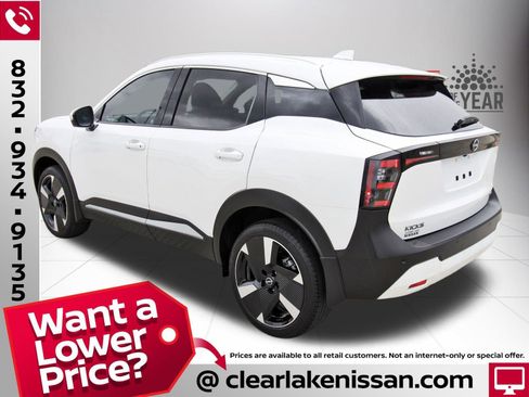 Certified 2025 Nissan Kicks SR image 5