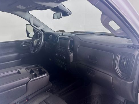 Used 2024 Chevrolet Silverado 2500 Custom w/ Custom Value Package image 31
