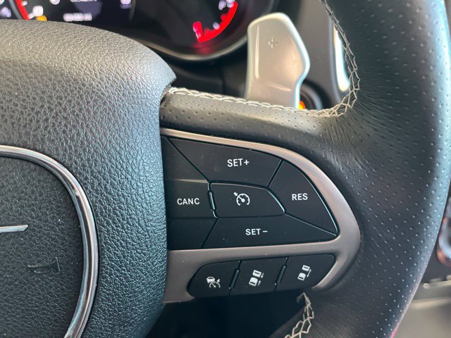 Used 2018 Dodge Durango SRT w/ Technology Group AWD/4WD image 27