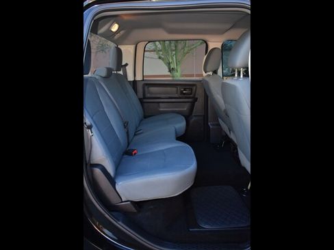 Used 2015 RAM 2500 Tradesman w/ Chrome Appearance Group image 25