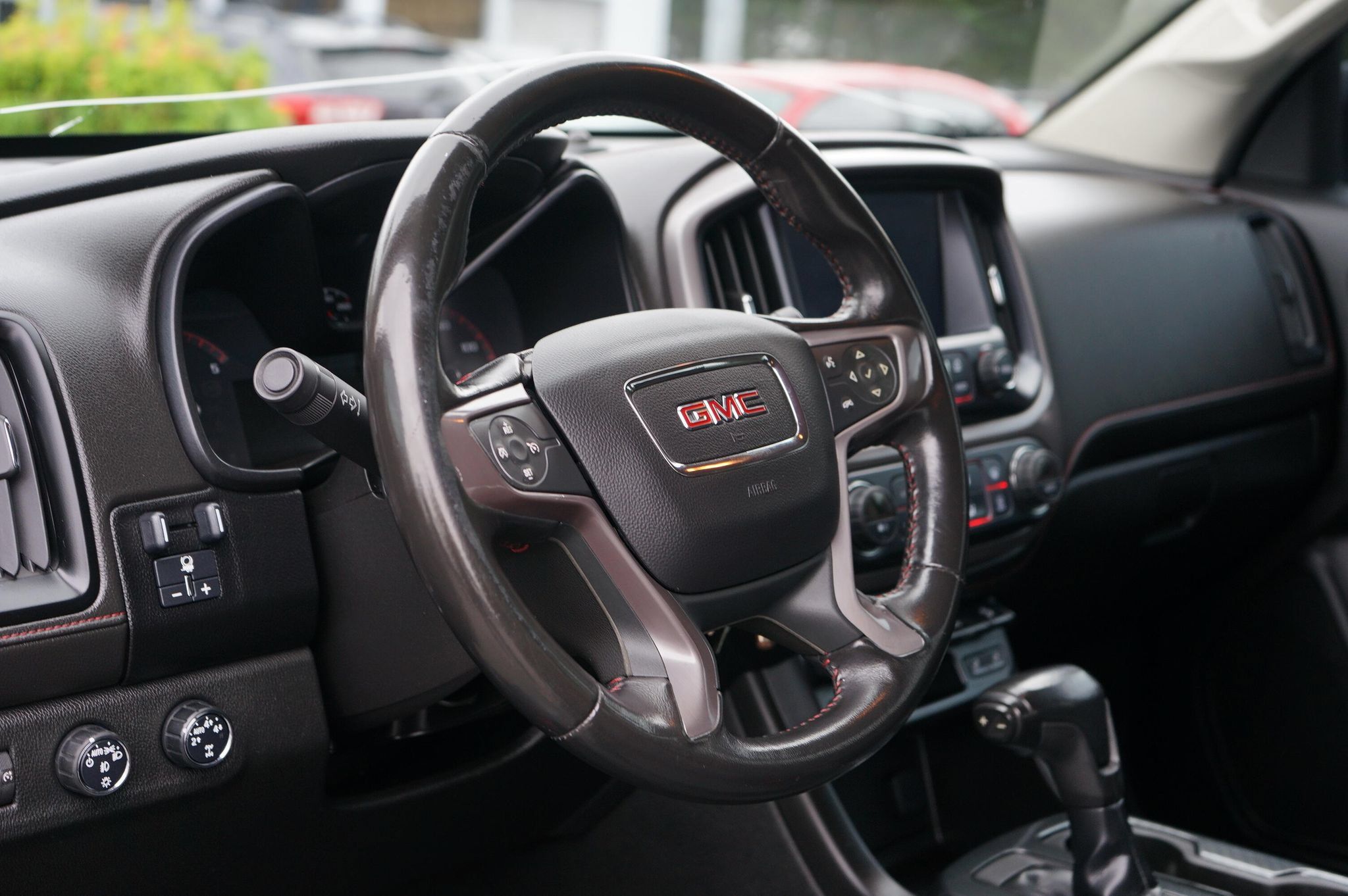 Used 2016 GMC Canyon SLE w/ All Terrain Package AWD/4WD image 14