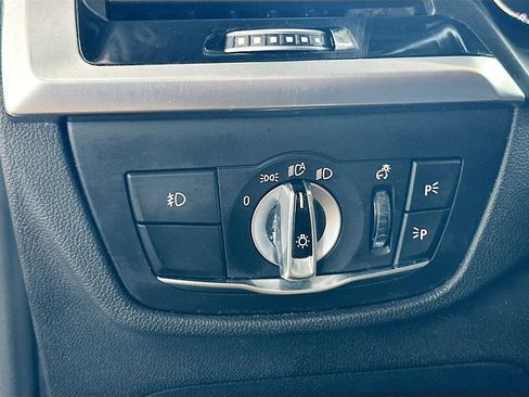 Used 2019 BMW X3 sDrive30i w/ Convenience Package RWD image 10