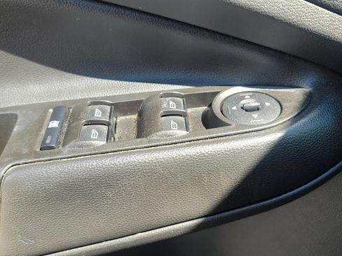 Used 2018 Ford Escape S FWD image 31