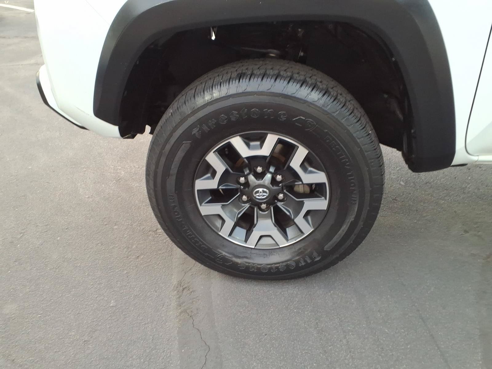 Certified 2021 Toyota Tacoma TRD Off-Road w/ Technology Package RWD image 9