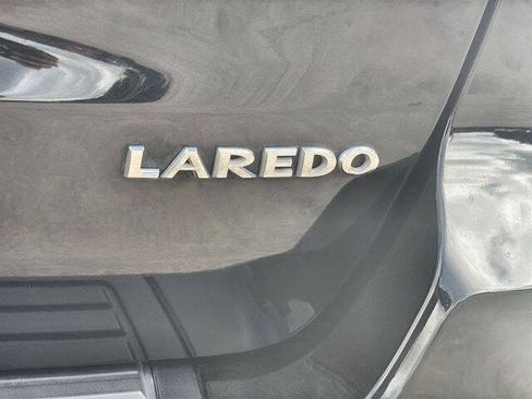 Used 2021 Jeep Grand Cherokee Laredo RWD image 31