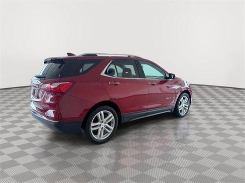 Used 2019 Chevrolet Equinox Premier image 11