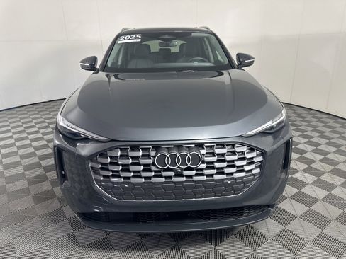 Certified 2025 Audi Q5 Premium Plus w/ Premium Plus image 2