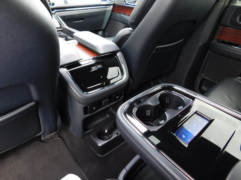 Used 2022 Lincoln Navigator L Reserve AWD/4WD image 20