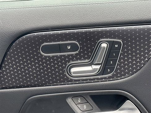 Certified 2026 Mercedes-Benz GLA 250 4MATIC image 16