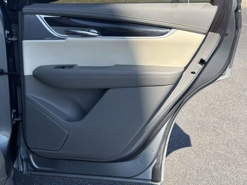 Certified 2024 Cadillac XT6 Premium Luxury image 16