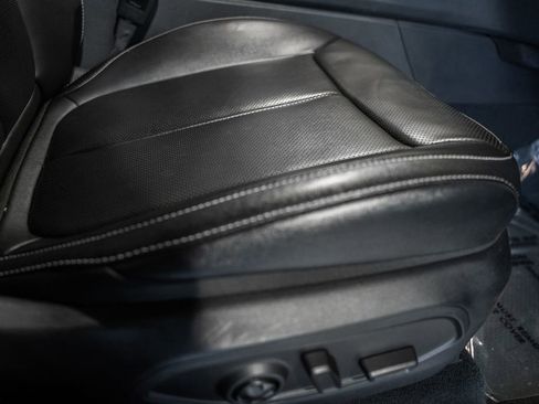 Certified 2024 Jeep Grand Cherokee L Limited w/ Luxury Tech Group II image 44