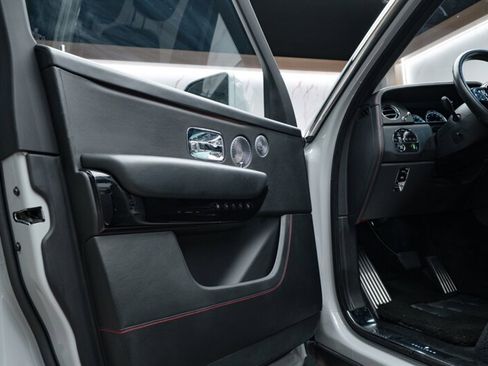 Used 2020 Rolls-Royce Cullinan AWD/4WD image 29