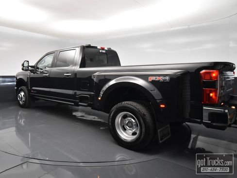 Used 2023 Ford F350 King Ranch w/ Chrome Package AWD/4WD image 5