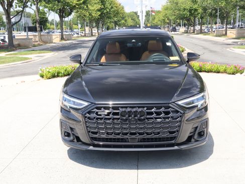 Used 2022 Audi A8 L 3.0T AWD/4WD image 3