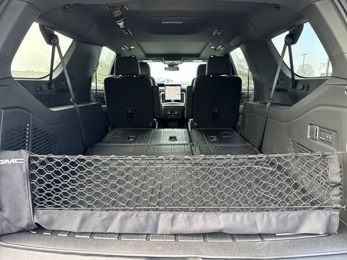 New 2026 GMC Yukon XL Denali w/ Sun & Power Step Package image 33